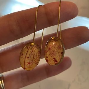 Dangle flower earrings